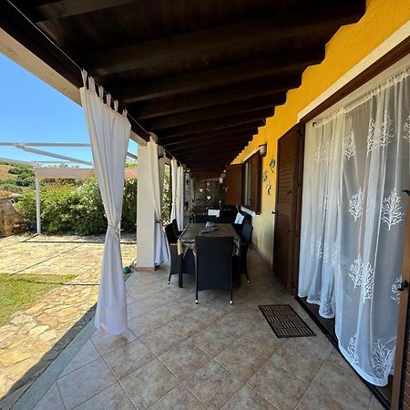 Casa Vacanze Con Piscina E Vista Mare Esclusiva Per Coppie E Famiglie, Relax E Tranquillita แตร์เตนิอา ภายนอก รูปภาพ