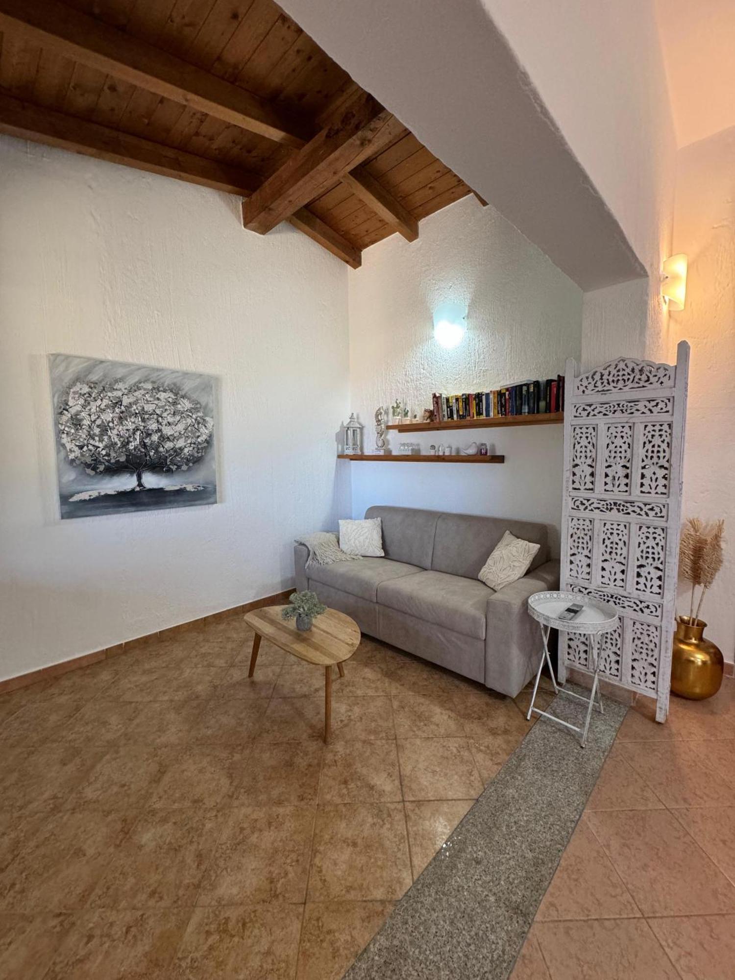 Casa Vacanze Con Piscina E Vista Mare Esclusiva Per Coppie E Famiglie, Relax E Tranquillita แตร์เตนิอา ภายนอก รูปภาพ