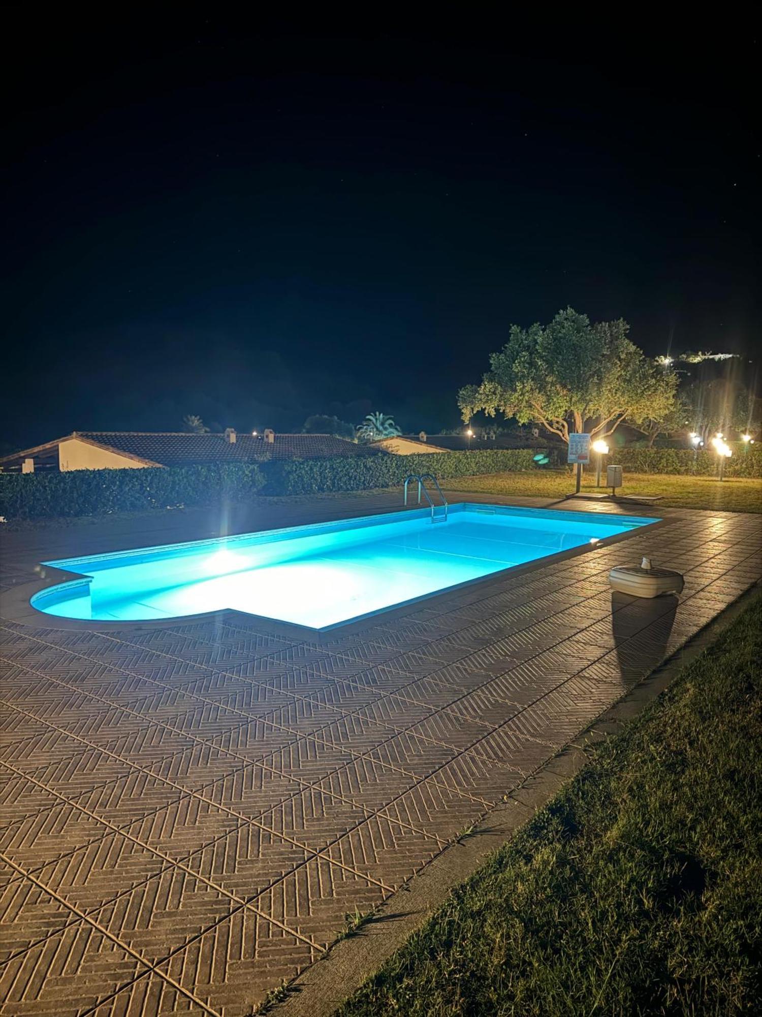 Casa Vacanze Con Piscina E Vista Mare Esclusiva Per Coppie E Famiglie, Relax E Tranquillita แตร์เตนิอา ภายนอก รูปภาพ