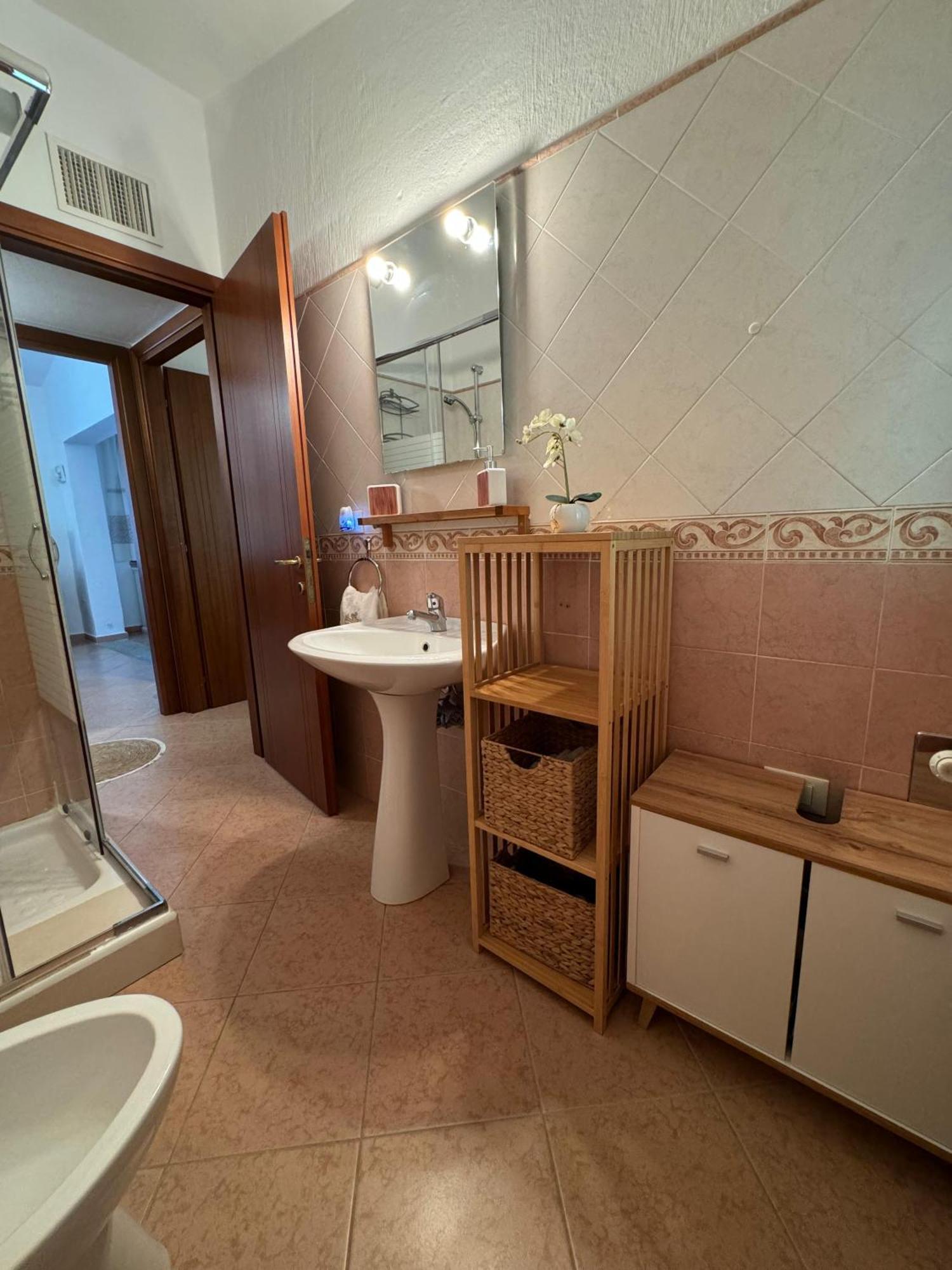Casa Vacanze Con Piscina E Vista Mare Esclusiva Per Coppie E Famiglie, Relax E Tranquillita แตร์เตนิอา ภายนอก รูปภาพ